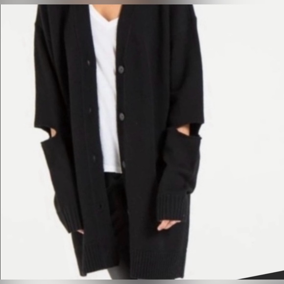Closeout!▪️N: Philanthropy Bryant Cut Out Oversized Cardigan - Picture 4 of 8